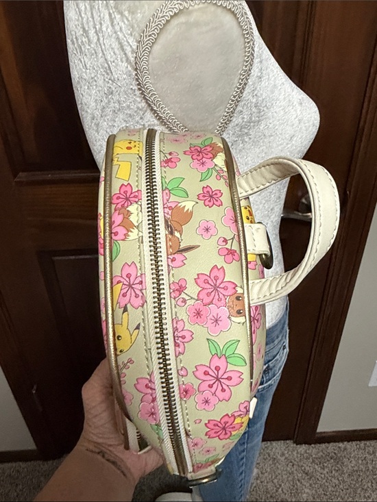 Loungefly Hard rag Pikachu & Eevee Mini Backpack